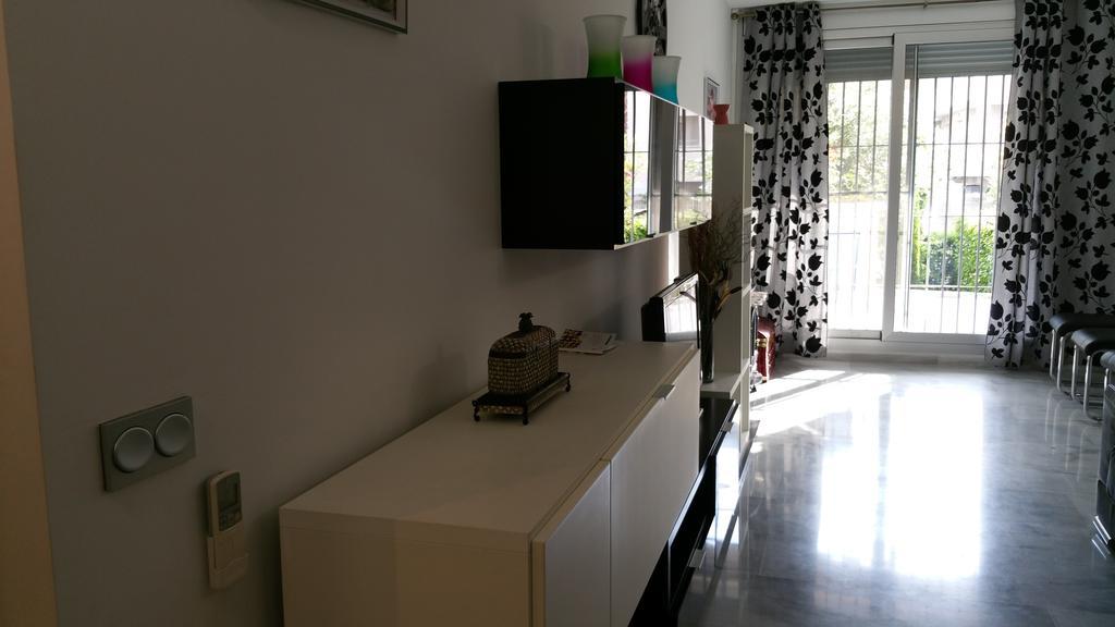 Apartamento Elegance دينايا الغرفة الصورة