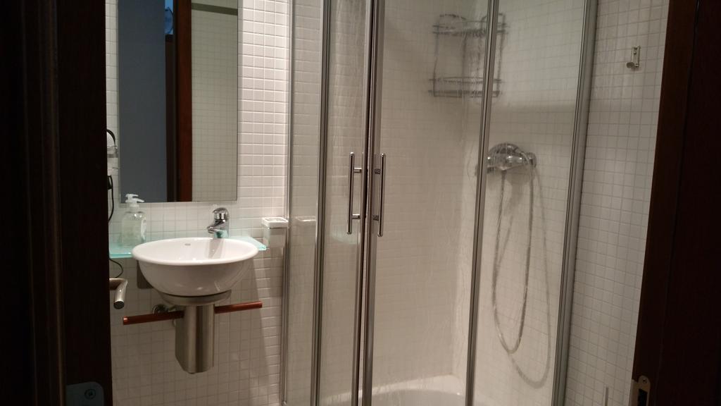 Apartamento Elegance دينايا الغرفة الصورة